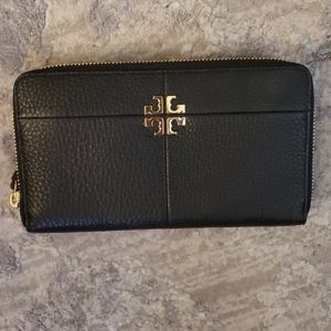 Tory Burch wallet